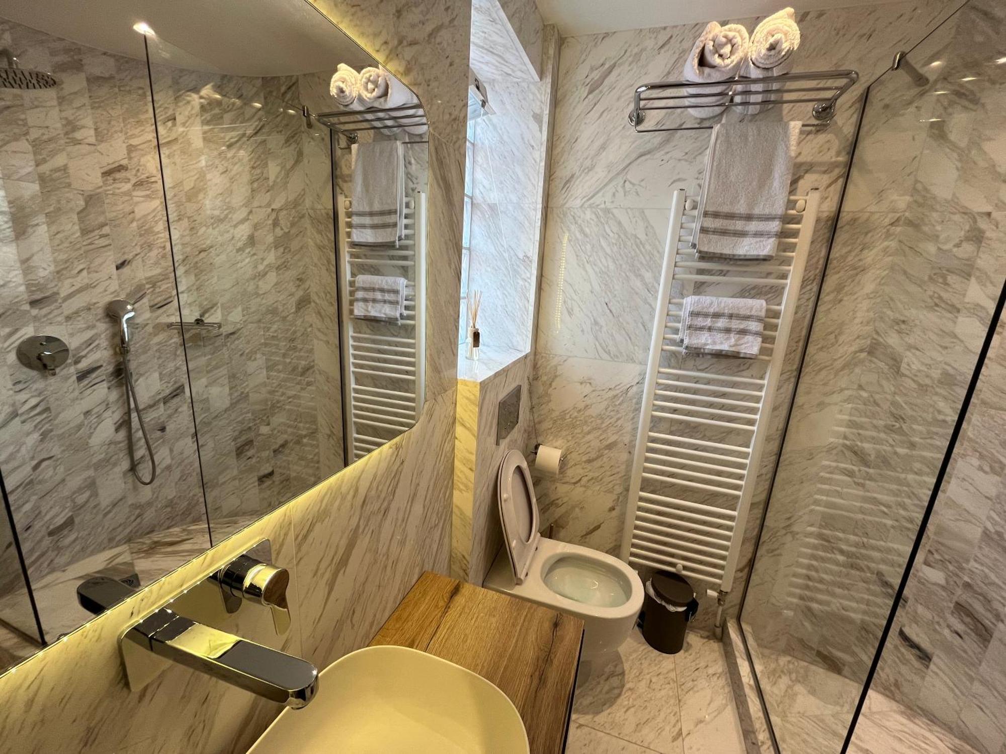 Casa Bianca Apartment Kavála ภายนอก รูปภาพ