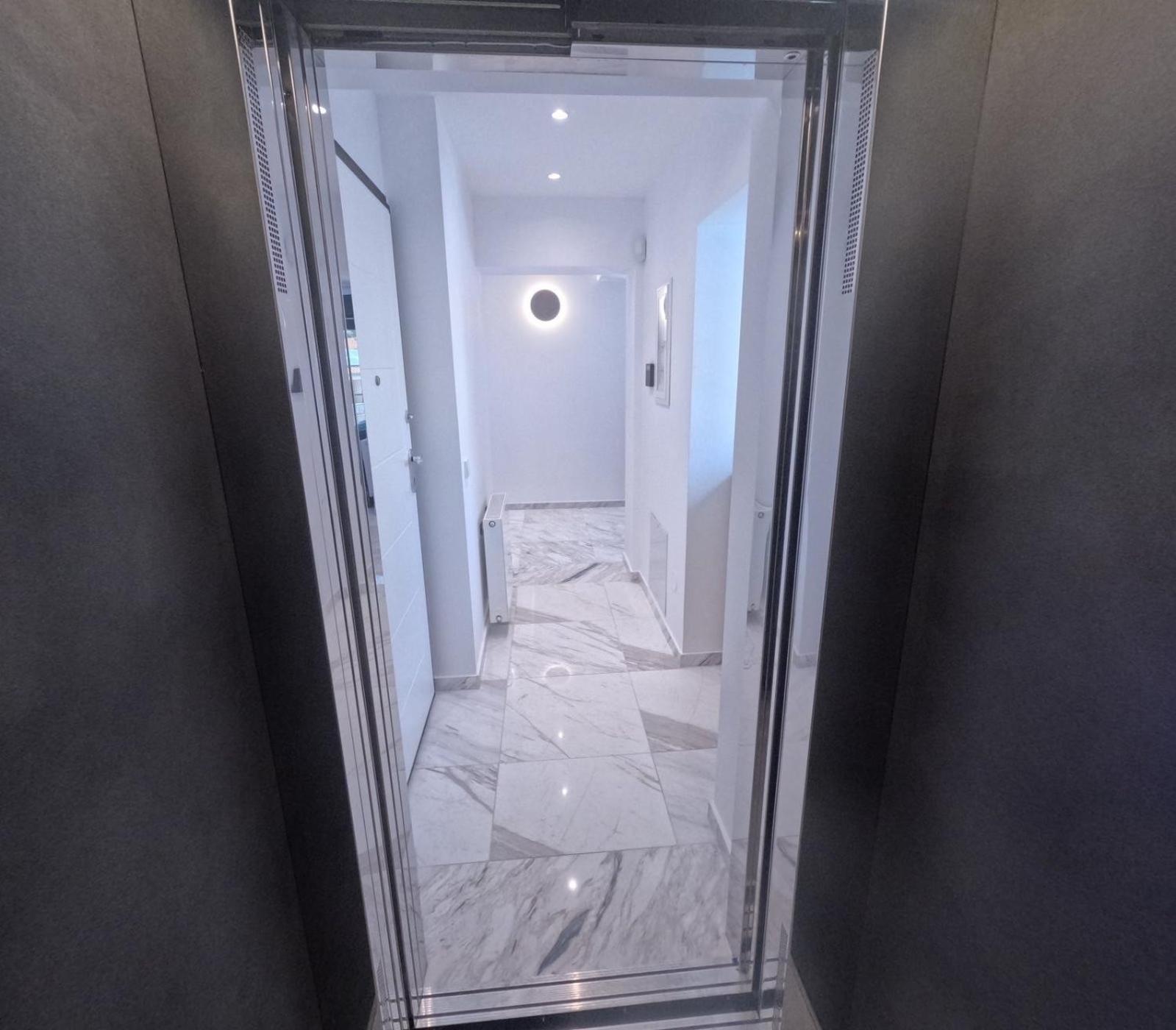 Casa Bianca Apartment Kavála ภายนอก รูปภาพ